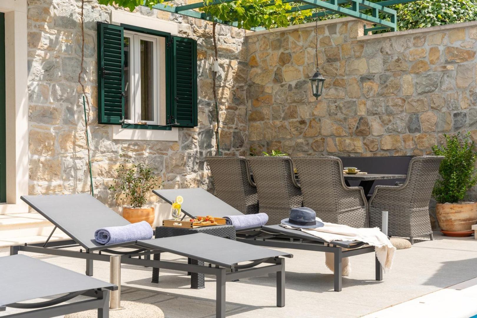 New Filipetti In Center, 4 En-suite Bedrooms Charming Stone House, Heated Private Pool, 600m From Villa Makarska