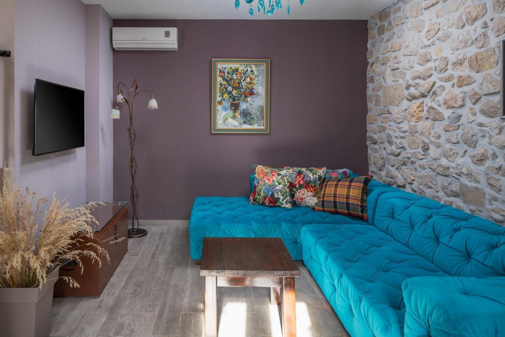 New Filipetti In Center, 4 En-suite Bedrooms Charming Stone House, Heated Private Pool, 600m From Villa Makarska