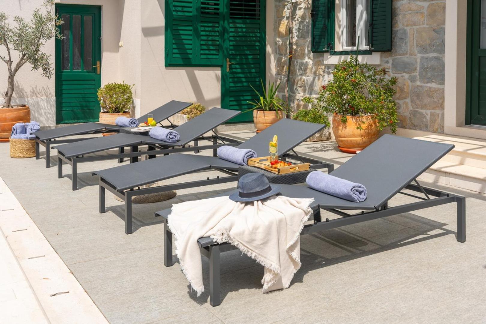 Villa New Filipetti In Center, 4 En-suite Bedrooms Charming Stone House, Heated Private Pool, 600m From